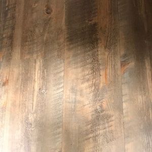 Meet your Posher, Emmanuel